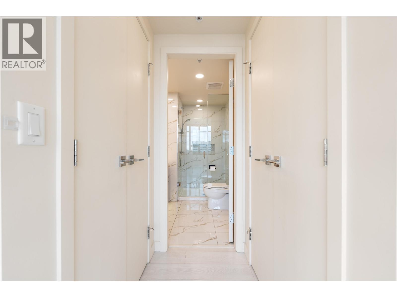 905 5580 No. 3 Road, Richmond, British Columbia V6X 0R8 - Photo 9 - R3065099