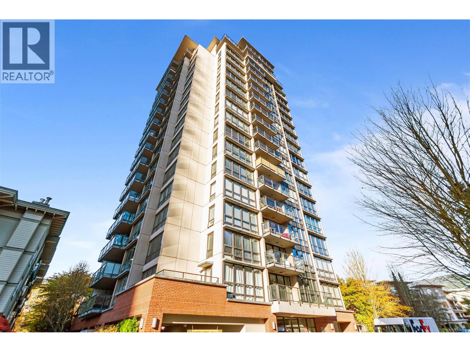 203 2959 GLEN DRIVE, Coquitlam, British Columbia