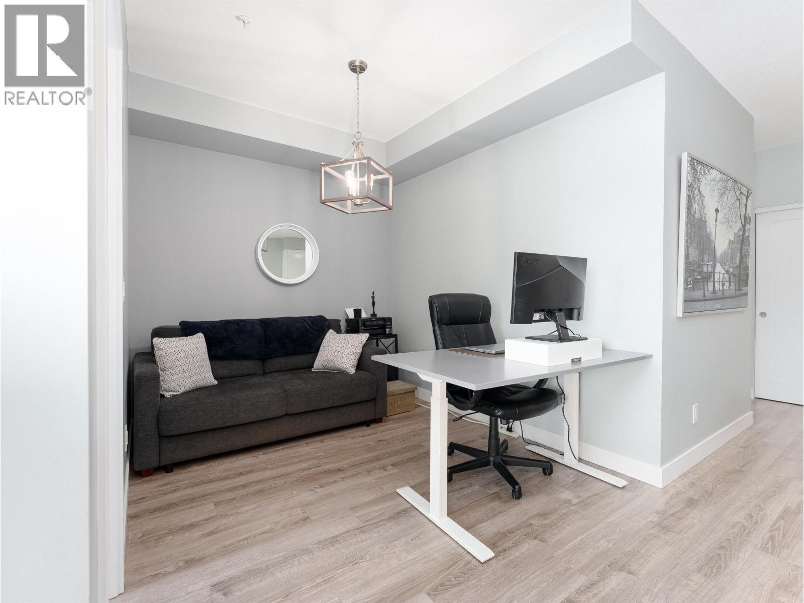 301 3971 Hastings Street, Burnaby, British Columbia  V5C 2H8 - Photo 9 - R3065104