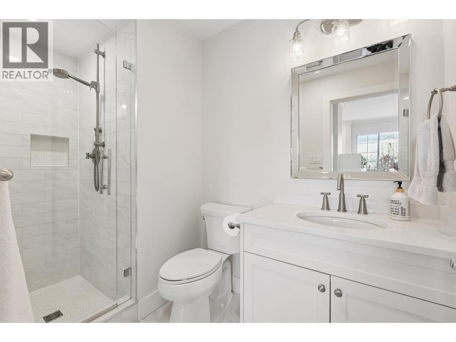 101 2440 Haywood Avenue, West Vancouver, British Columbia V7V 1Y1 - Photo 25 - R3065106