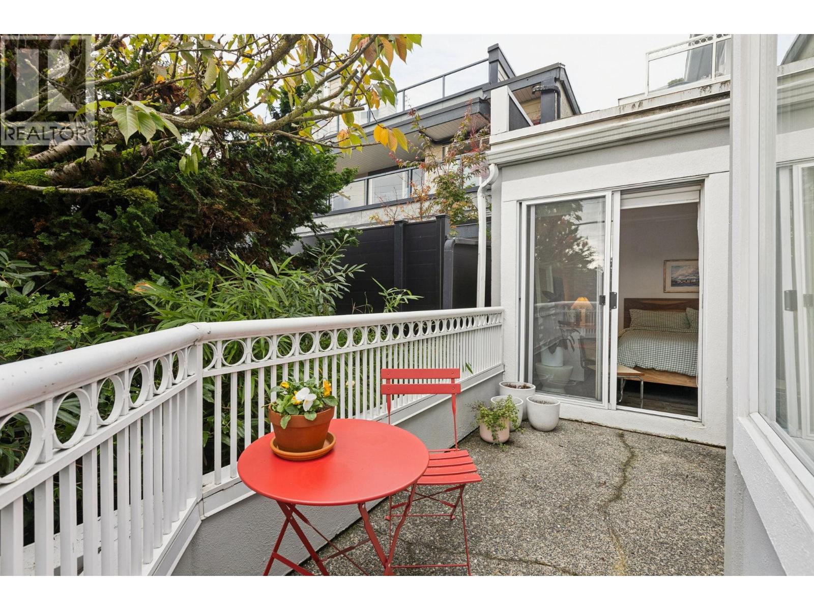 101 2440 Haywood Avenue, West Vancouver, British Columbia V7V 1Y1 - Photo 31 - R3065106