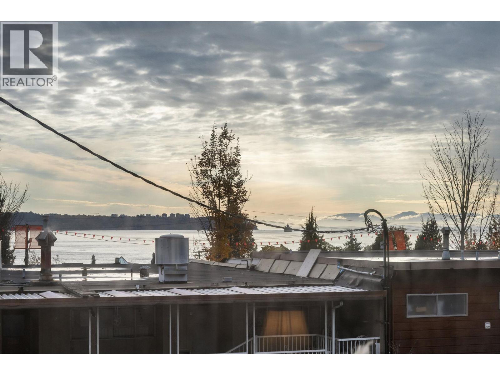 101 2440 Haywood Avenue, West Vancouver, British Columbia V7V 1Y1 - Photo 35 - R3065106