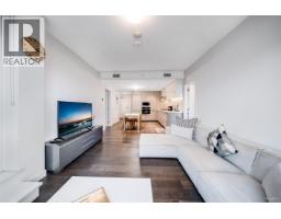 912 8160 MCMYN WAY, Richmond, British Columbia