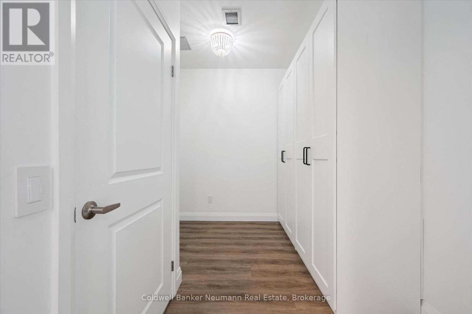 213 - 332 Gosling Gardens, Guelph (Clairfields/hanlon Business Park), Ontario  N1L 0P8 - Photo 11 - X12513908