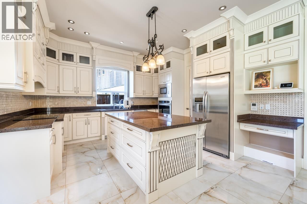 6331 Bellflower Drive, Richmond, British Columbia  V7C 2H7 - Photo 11 - R3065110