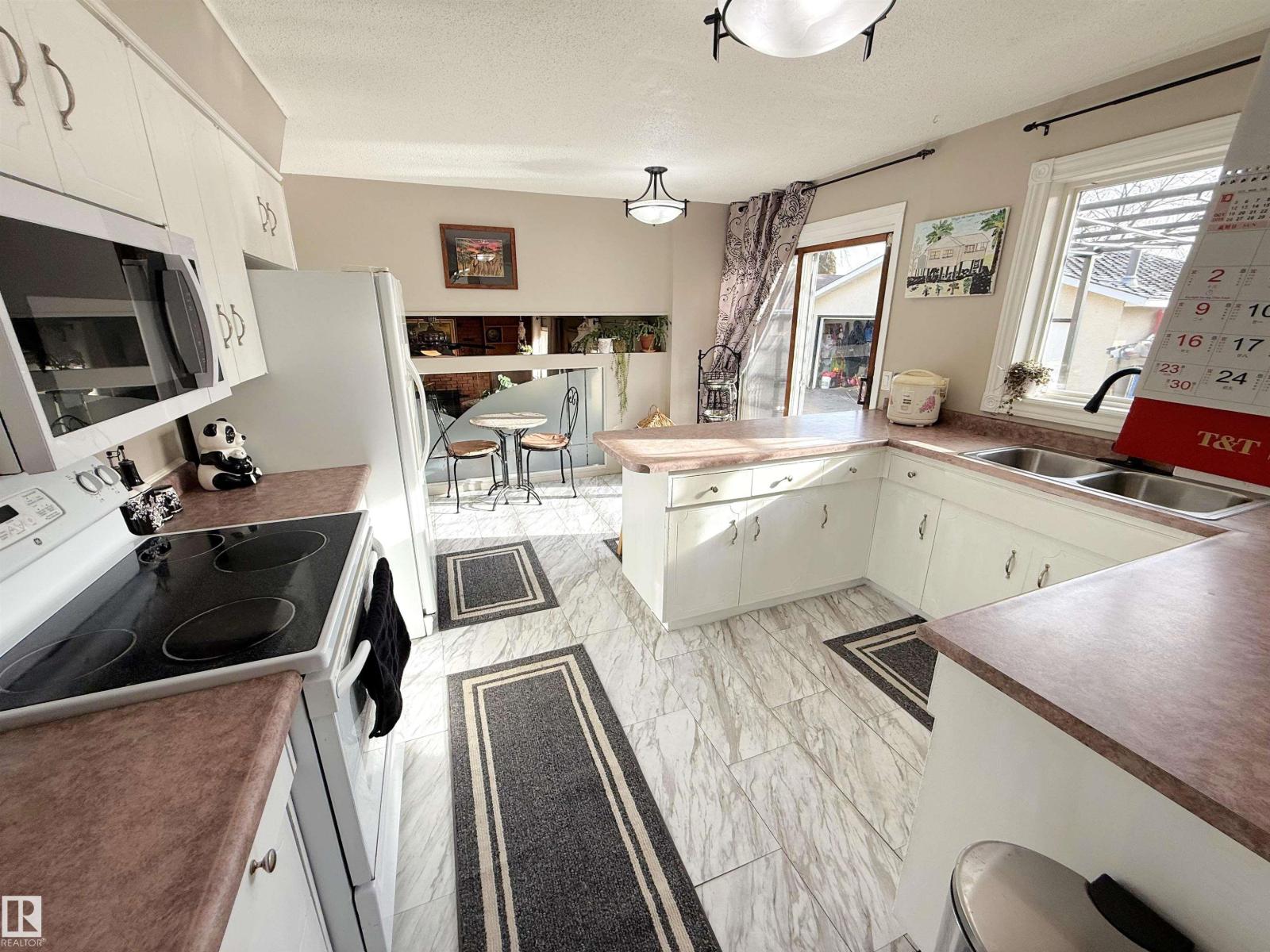 3717 136a Av Nw, Edmonton, Alberta  T5A 2P2 - Photo 14 - E4464811