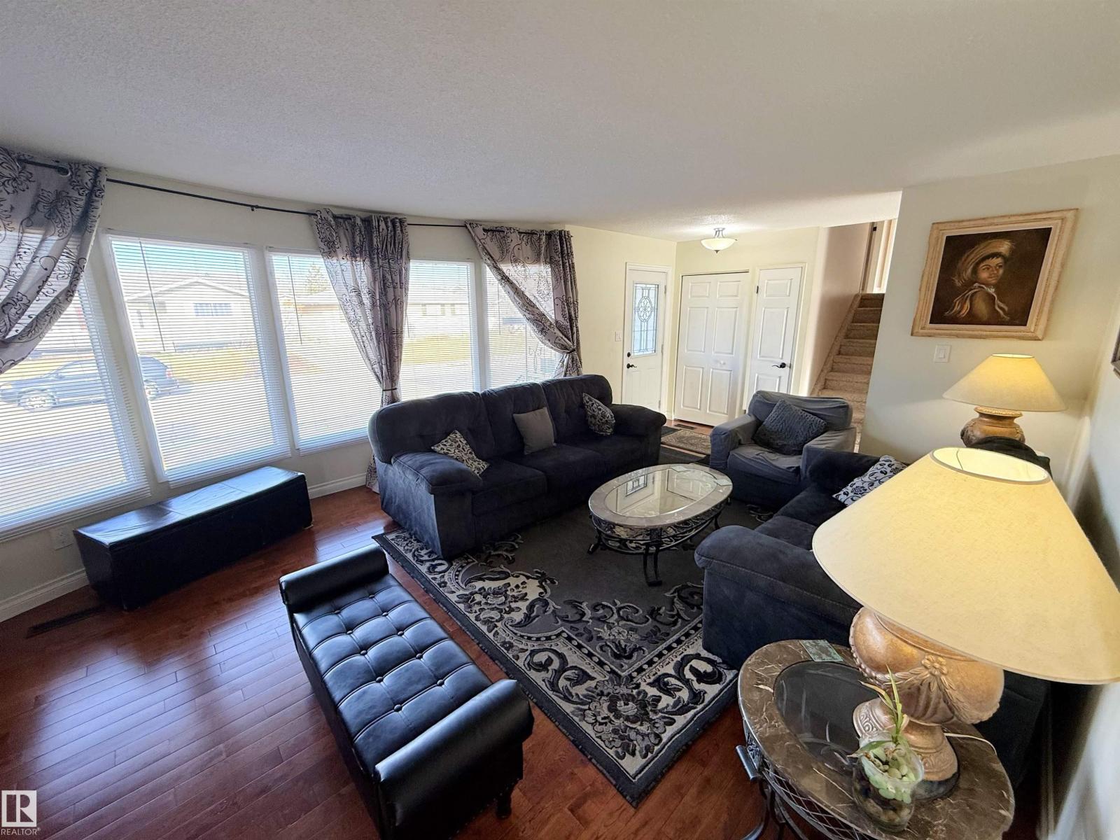 3717 136a Av Nw, Edmonton, Alberta  T5A 2P2 - Photo 2 - E4464811