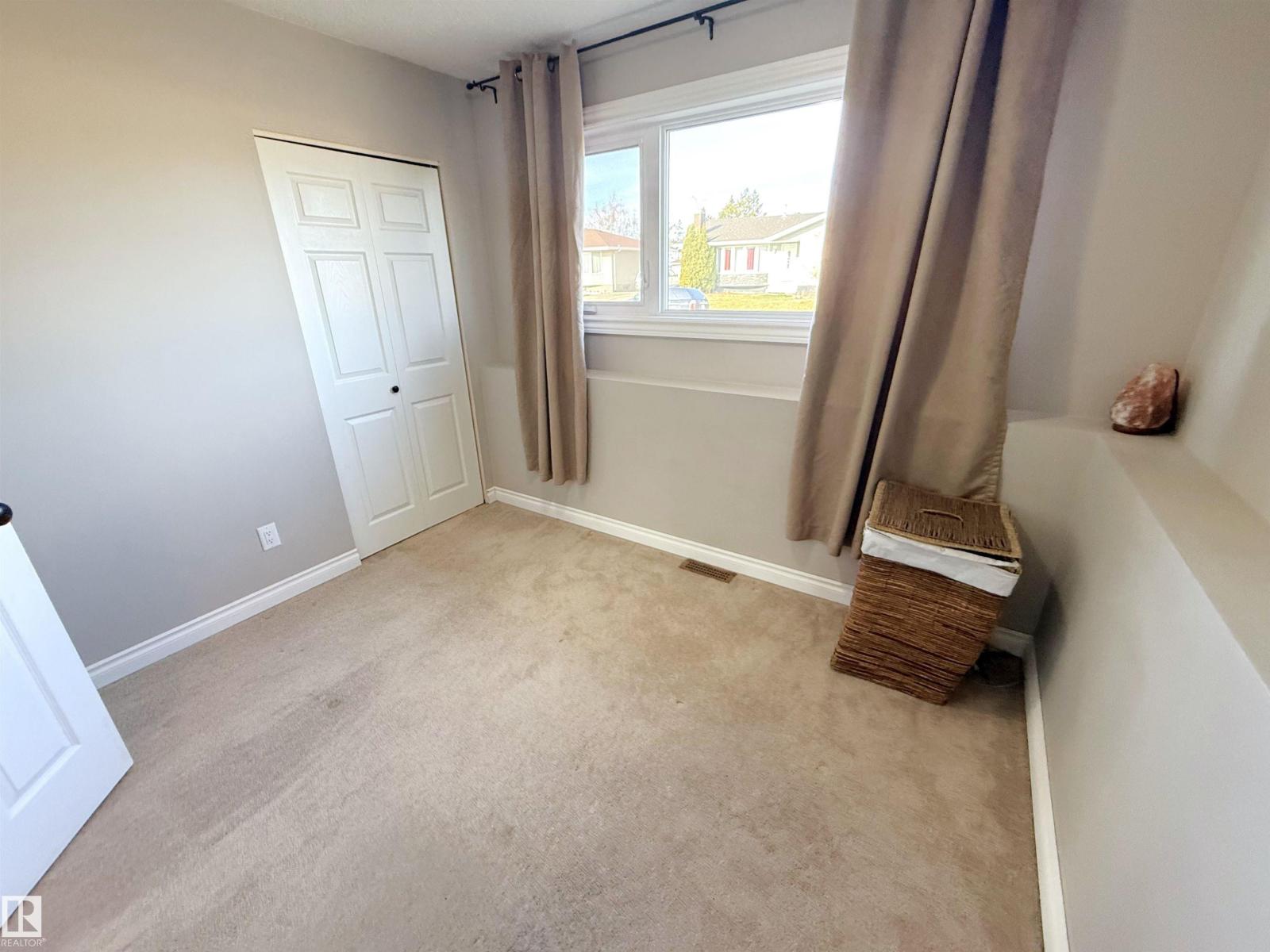 3717 136a Av Nw, Edmonton, Alberta  T5A 2P2 - Photo 24 - E4464811