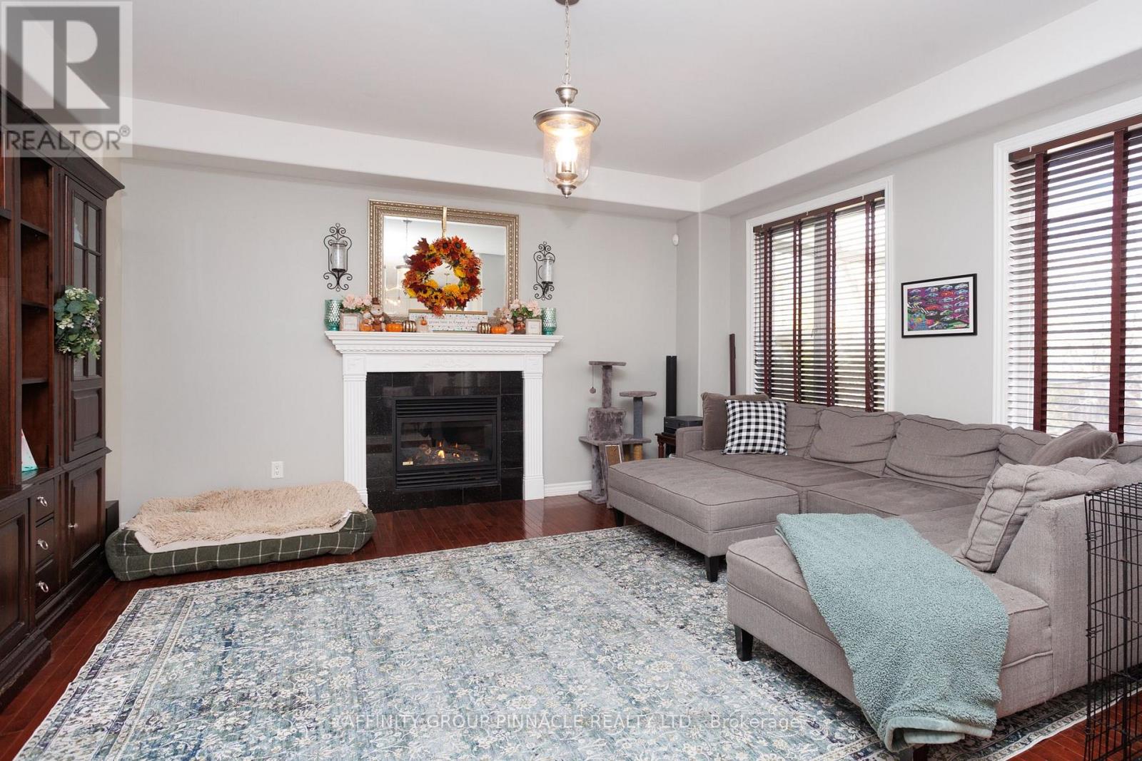 20 Ellis Crescent, Kawartha Lakes, Ontario K9V 0A5 - Photo 10 - X12497748