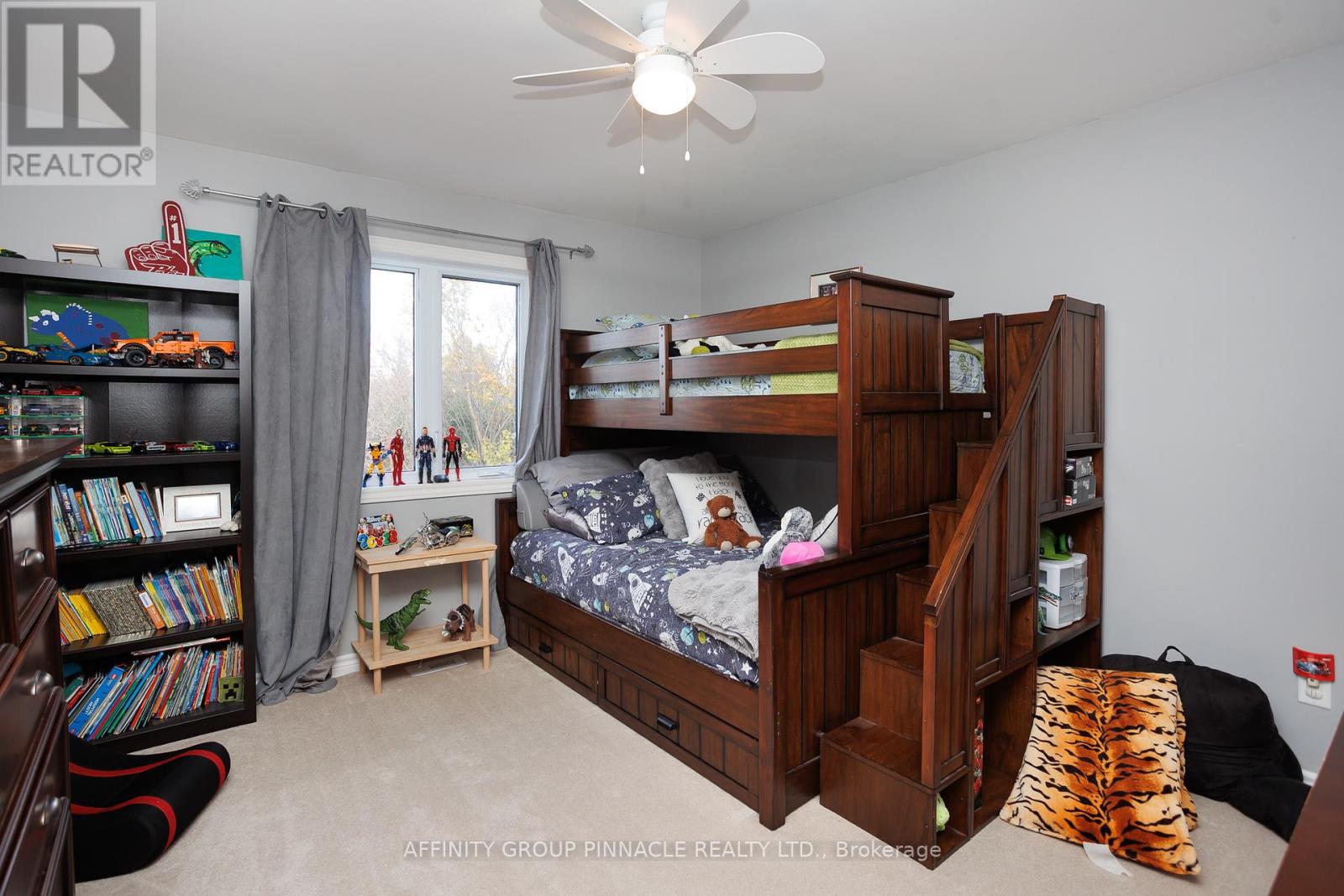 20 Ellis Crescent, Kawartha Lakes, Ontario K9V 0A5 - Photo 20 - X12497748