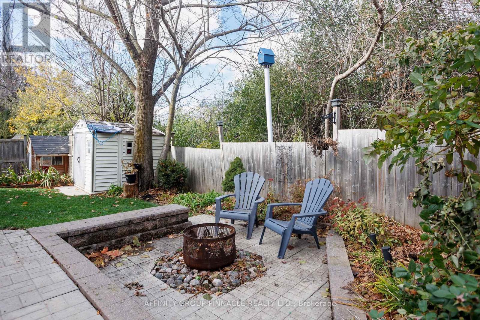 20 Ellis Crescent, Kawartha Lakes, Ontario K9V 0A5 - Photo 37 - X12497748