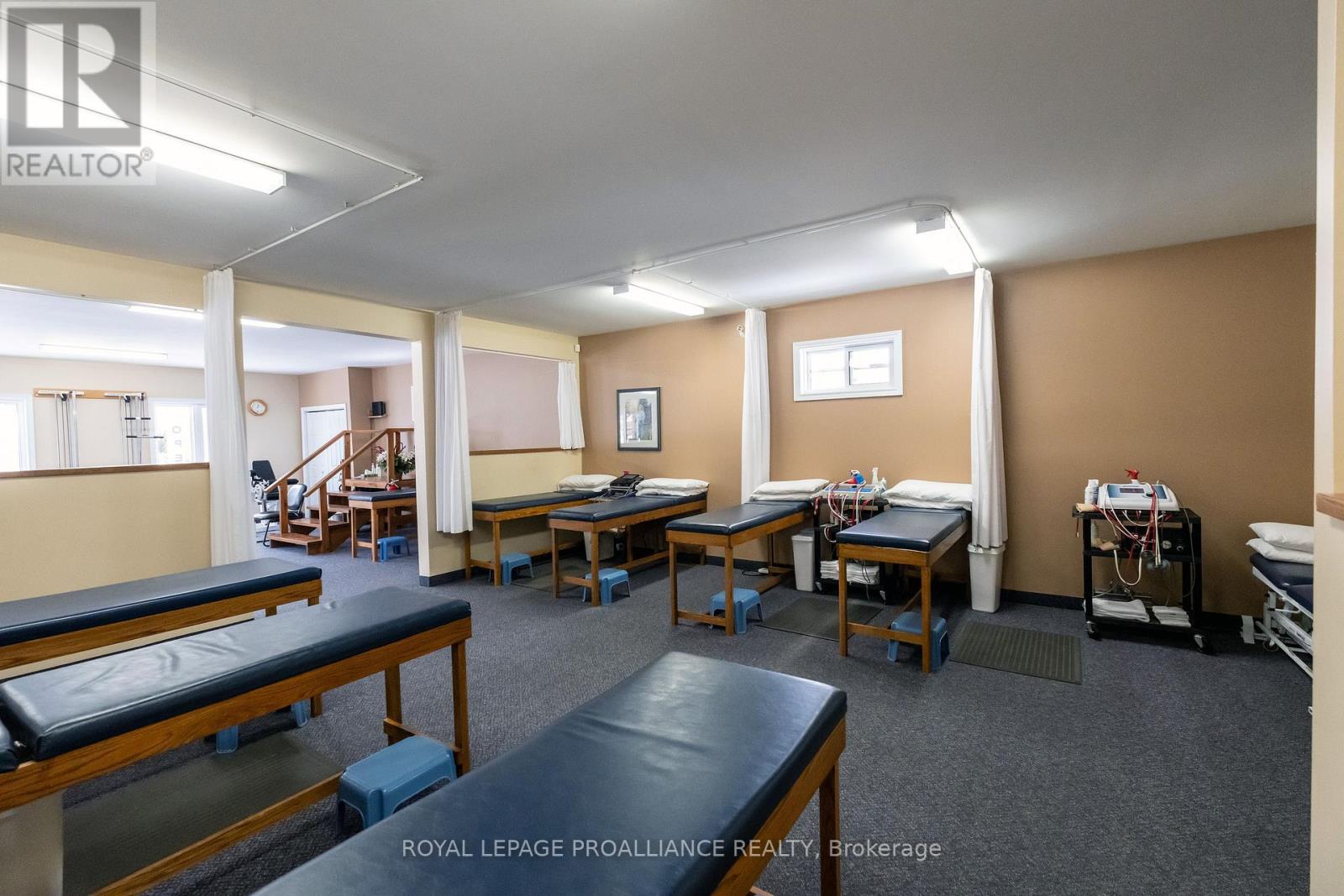 1 - 320 Sidney Street, Belleville, Ontario K8P 4Y7 - Photo 26 - X12512810