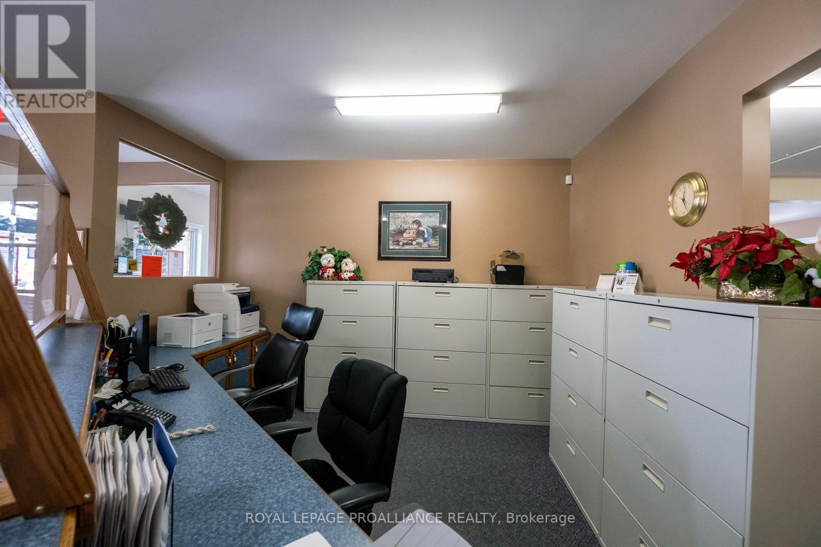 1 - 320 Sidney Street, Belleville, Ontario K8P 4Y7 - Photo 9 - X12512810