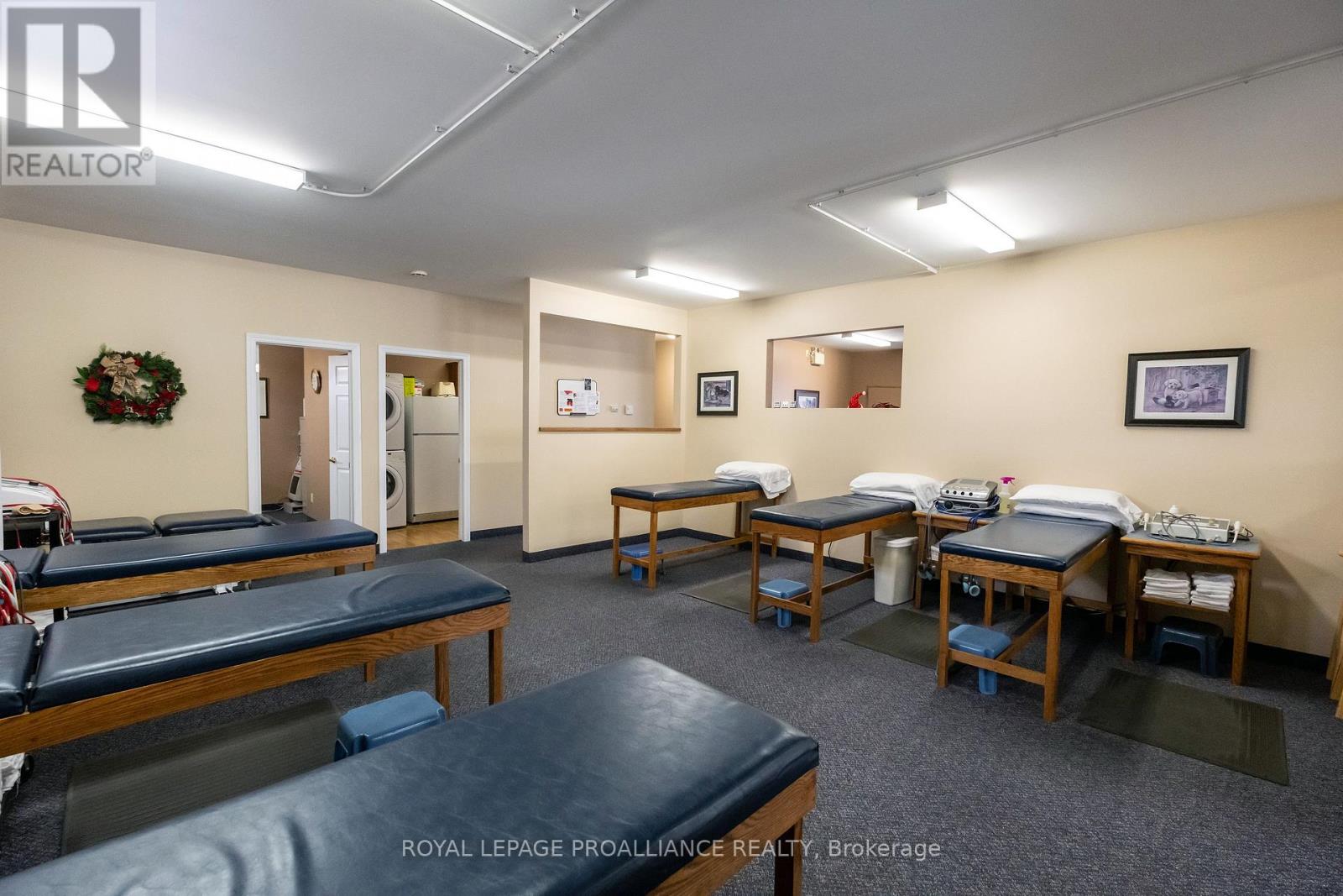 1 - 320 Sidney Street, Belleville, Ontario K8P 4Y7 - Photo 25 - X12512810