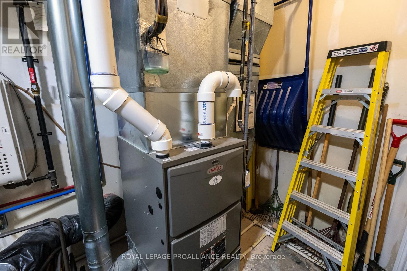 1 - 320 Sidney Street, Belleville, Ontario K8P 4Y7 - Photo 29 - X12512810