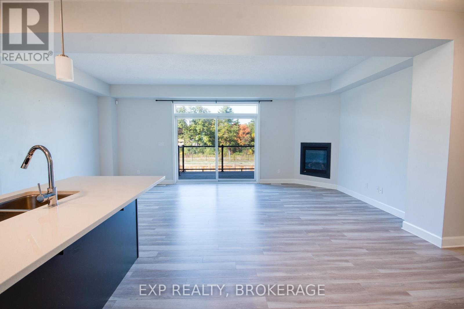 1261 Max Crescent, Kingston, Ontario K7P 0P2 - Photo 9 - X12440675