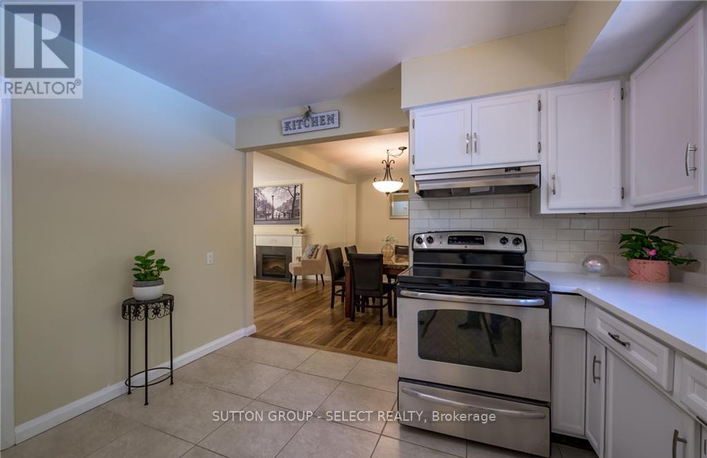 Upper - 6 Kirkton Court, London North, Ontario N5X 1T2 - Photo 15 - X12513940