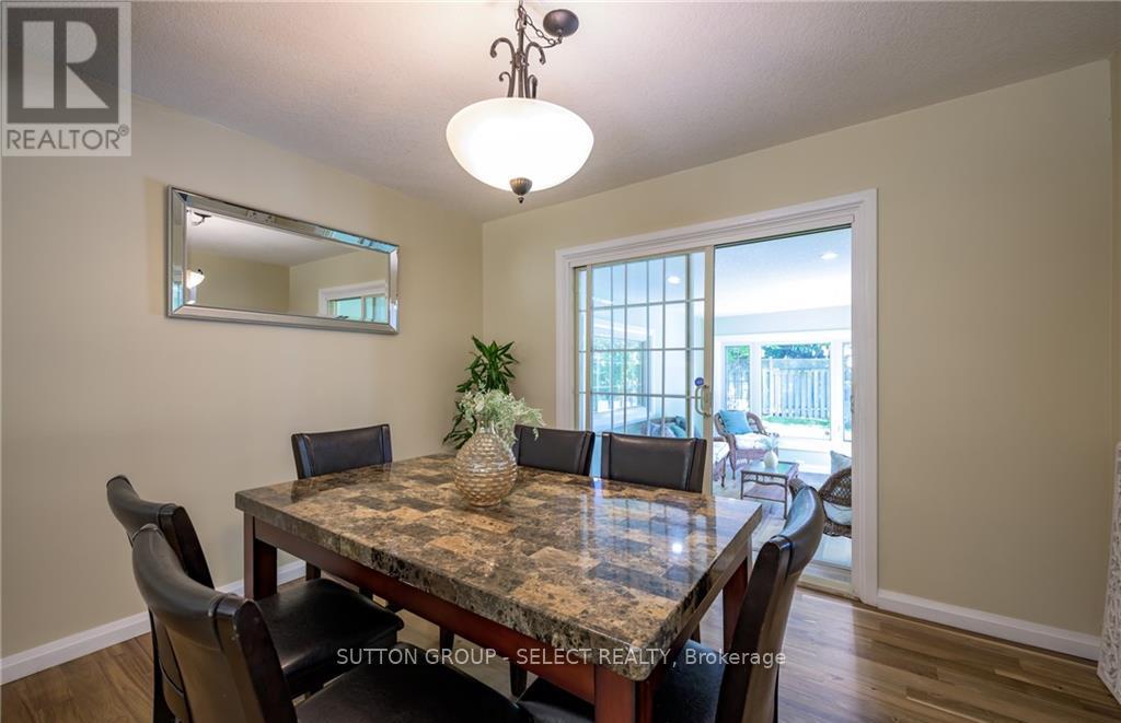 Upper - 6 Kirkton Court, London North, Ontario N5X 1T2 - Photo 7 - X12513940