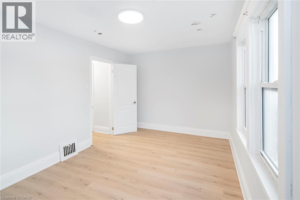 8 Leeds Street, Hamilton, Ontario  L8L 6W8 - Photo 19 - 40785801