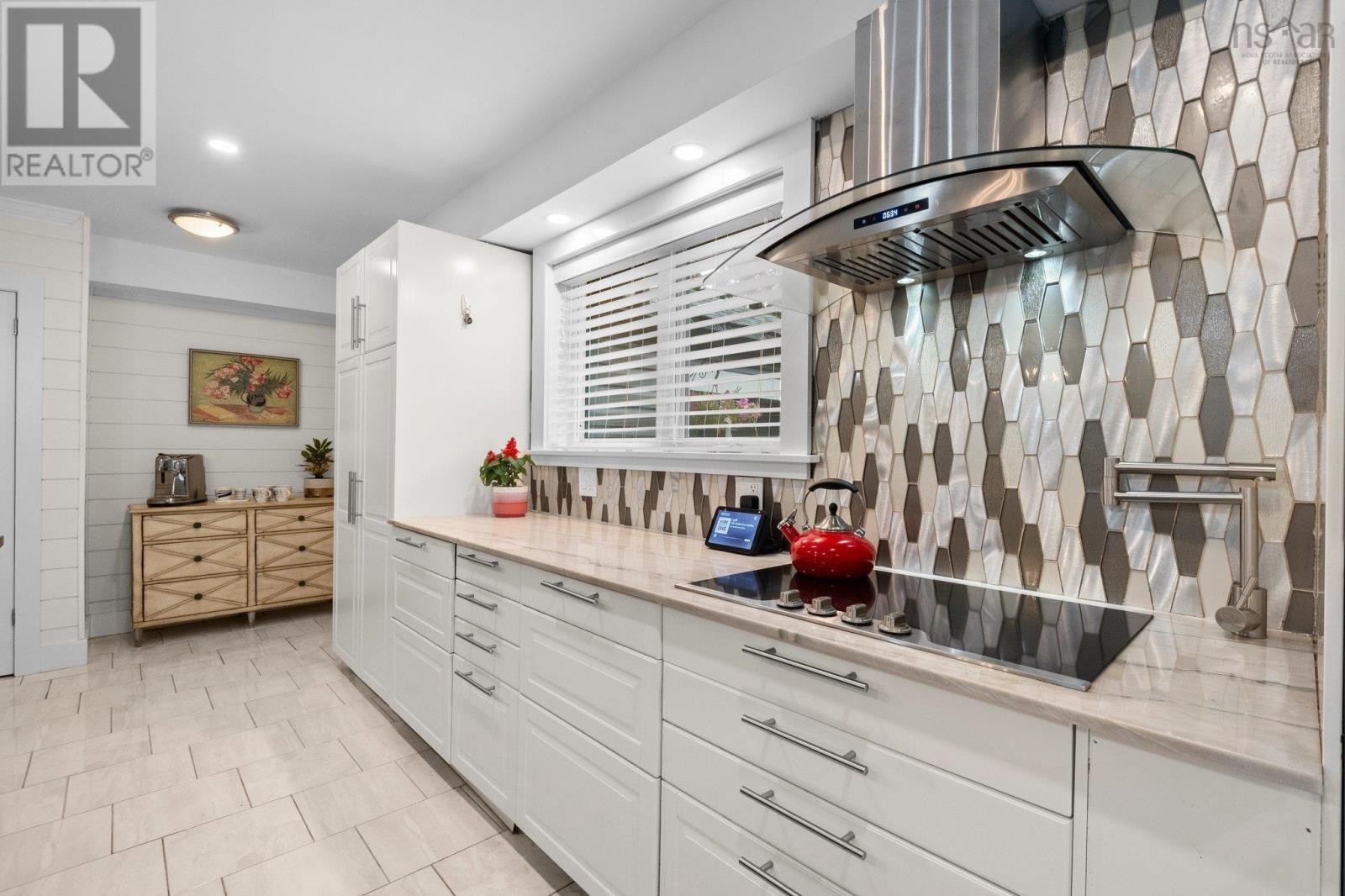 7062 Royal Pine Avenue, Halifax, Nova Scotia  B3L 2G1 - Photo 3 - 202516187