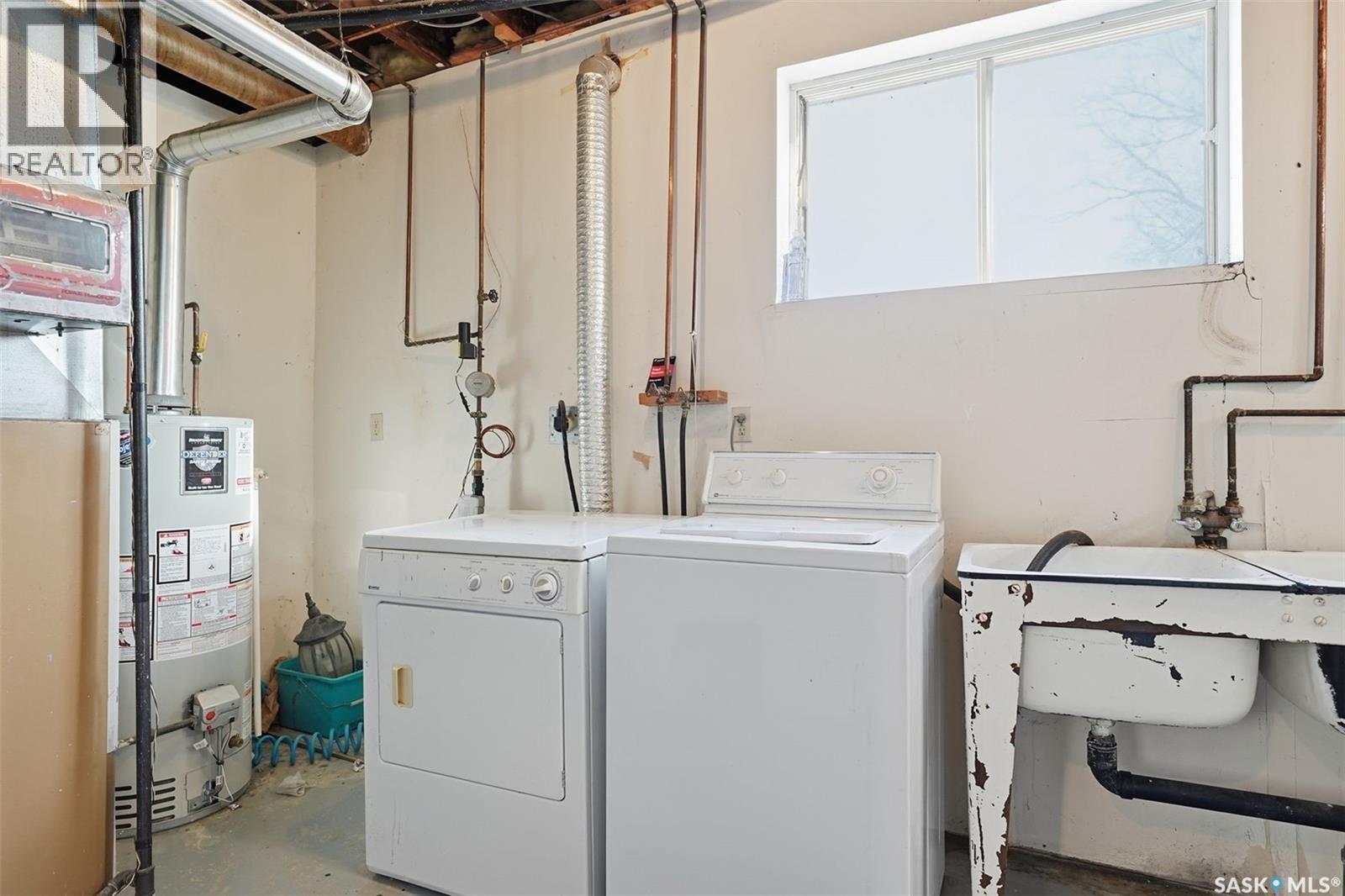 308-310 3rd Street, Dundurn, Saskatchewan  S0K 1K0 - Photo 22 - SK022353