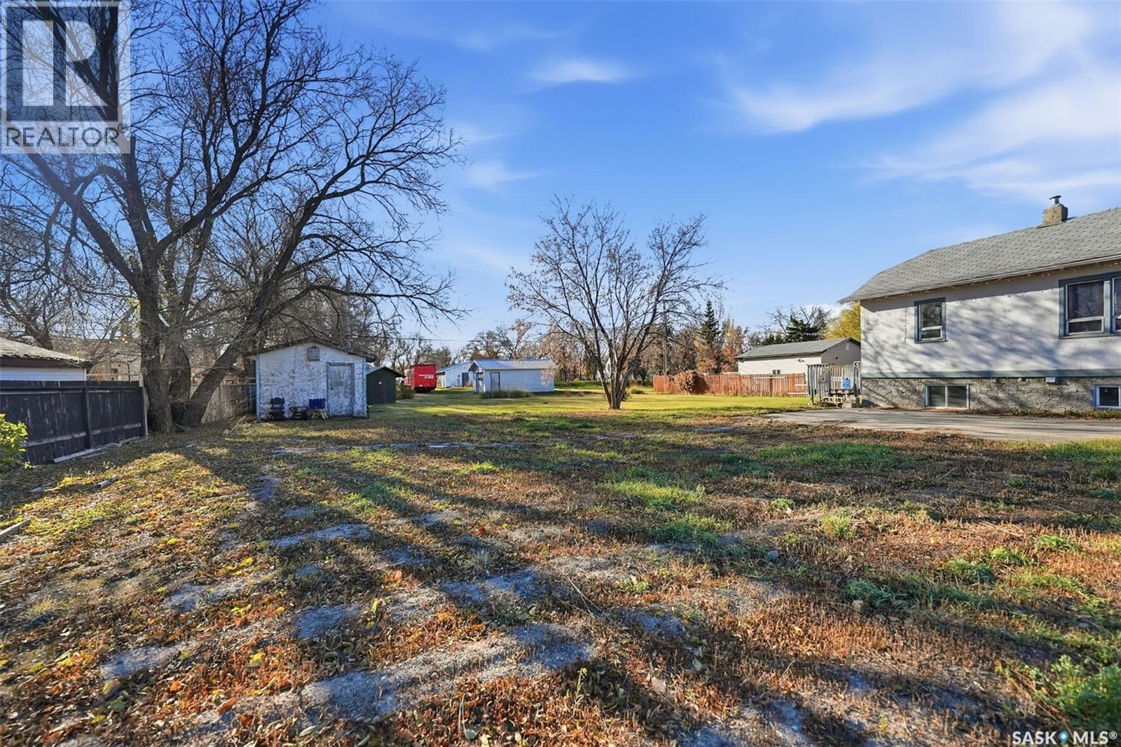 308-310 3rd Street, Dundurn, Saskatchewan  S0K 1K0 - Photo 29 - SK022353