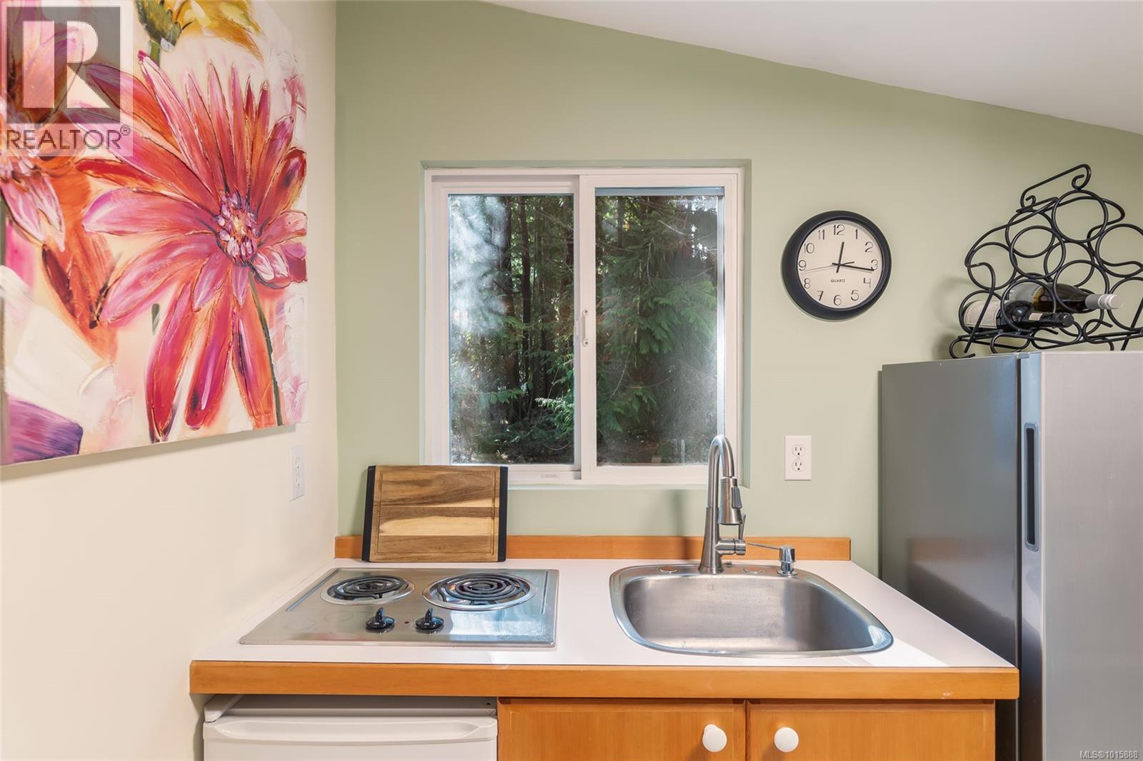 503 Quatna Rd, Qualicum Beach, British Columbia  V9K 1B4 - Photo 35 - 1015888