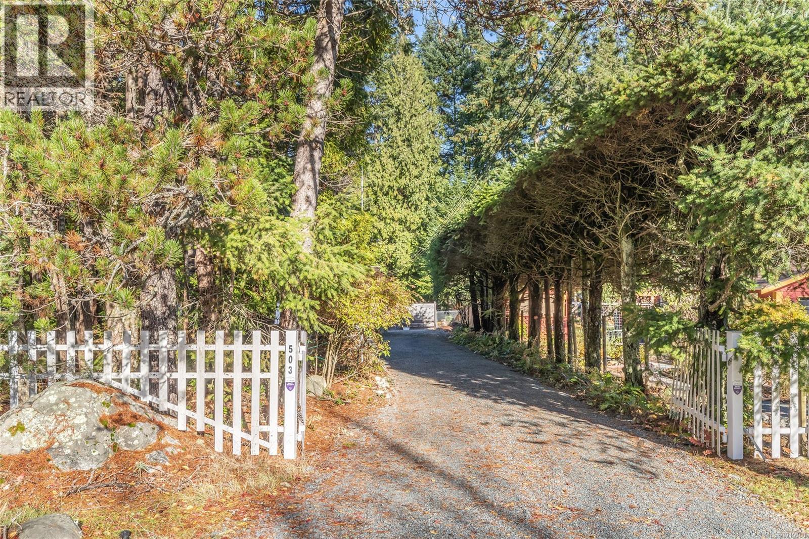 503 Quatna Rd, Qualicum Beach, British Columbia  V9K 1B4 - Photo 48 - 1015888