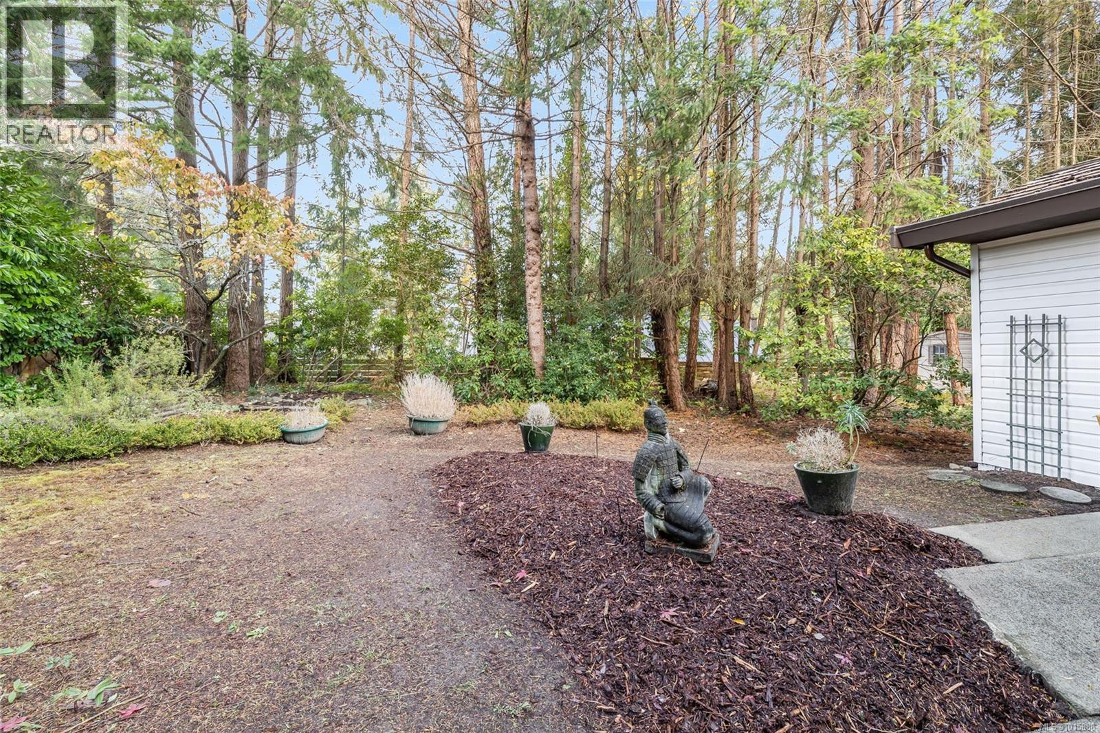 503 Quatna Rd, Qualicum Beach, British Columbia  V9K 1B4 - Photo 40 - 1015888