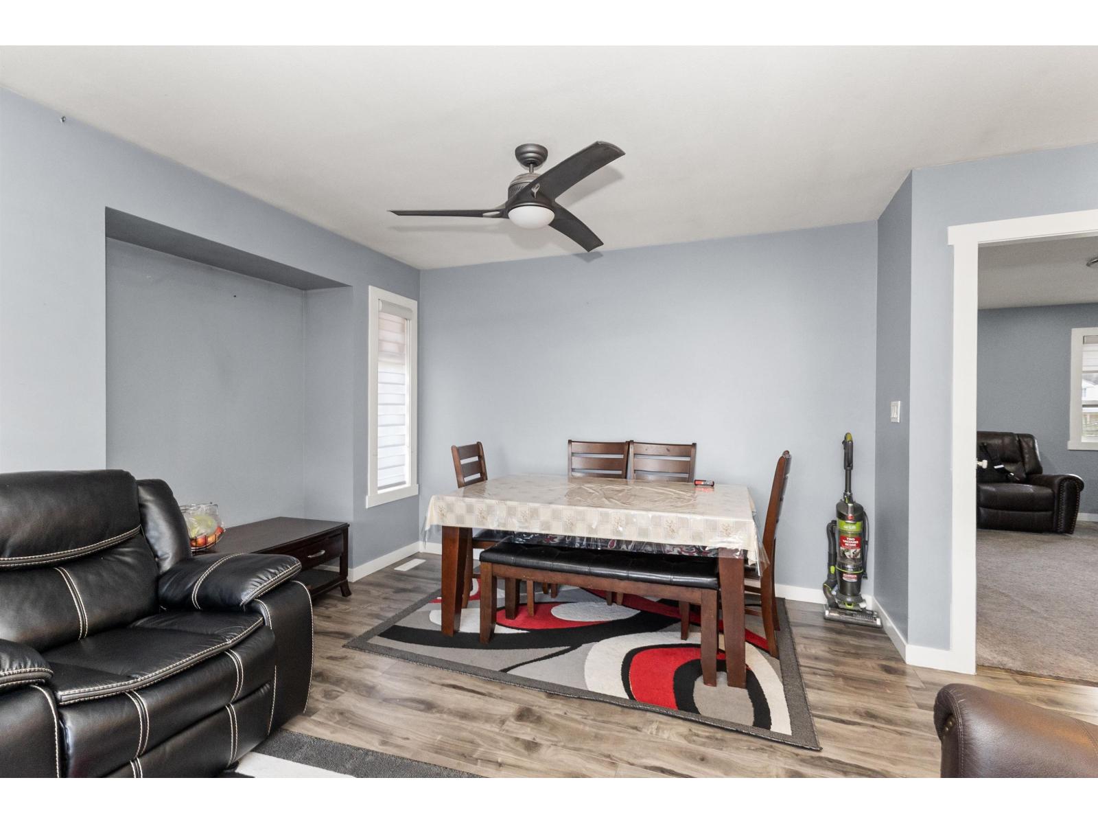 31362 Mcconachie Place, Abbotsford, British Columbia  V2T 5G6 - Photo 6 - R3064160