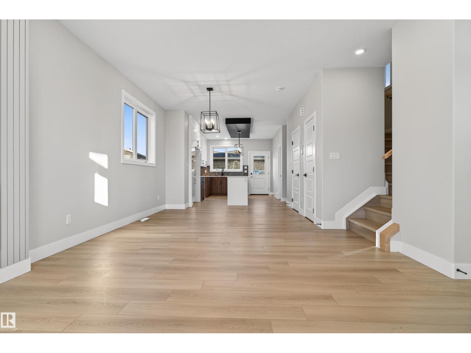 30 Raspberry Rd, St. Albert, Alberta  T8N 8A3 - Photo 6 - E4453598