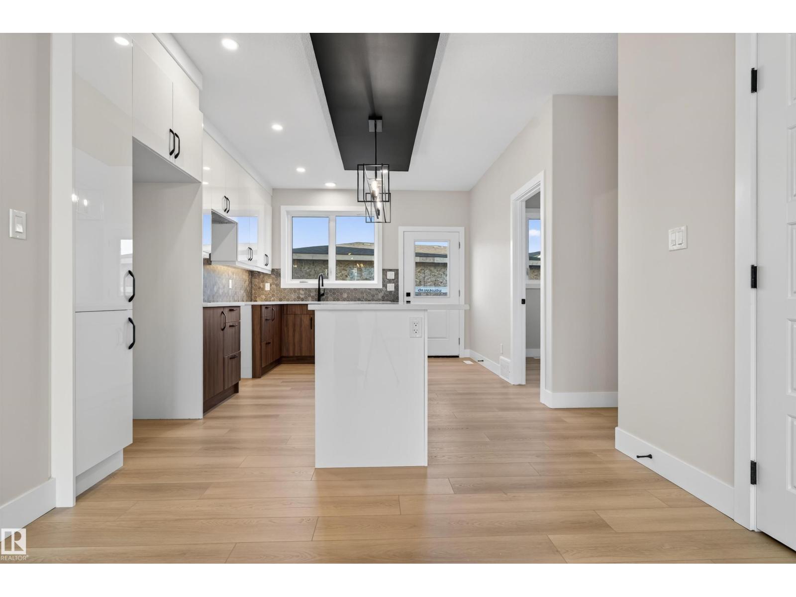 30 Raspberry Rd, St. Albert, Alberta  T8N 8A3 - Photo 9 - E4453598