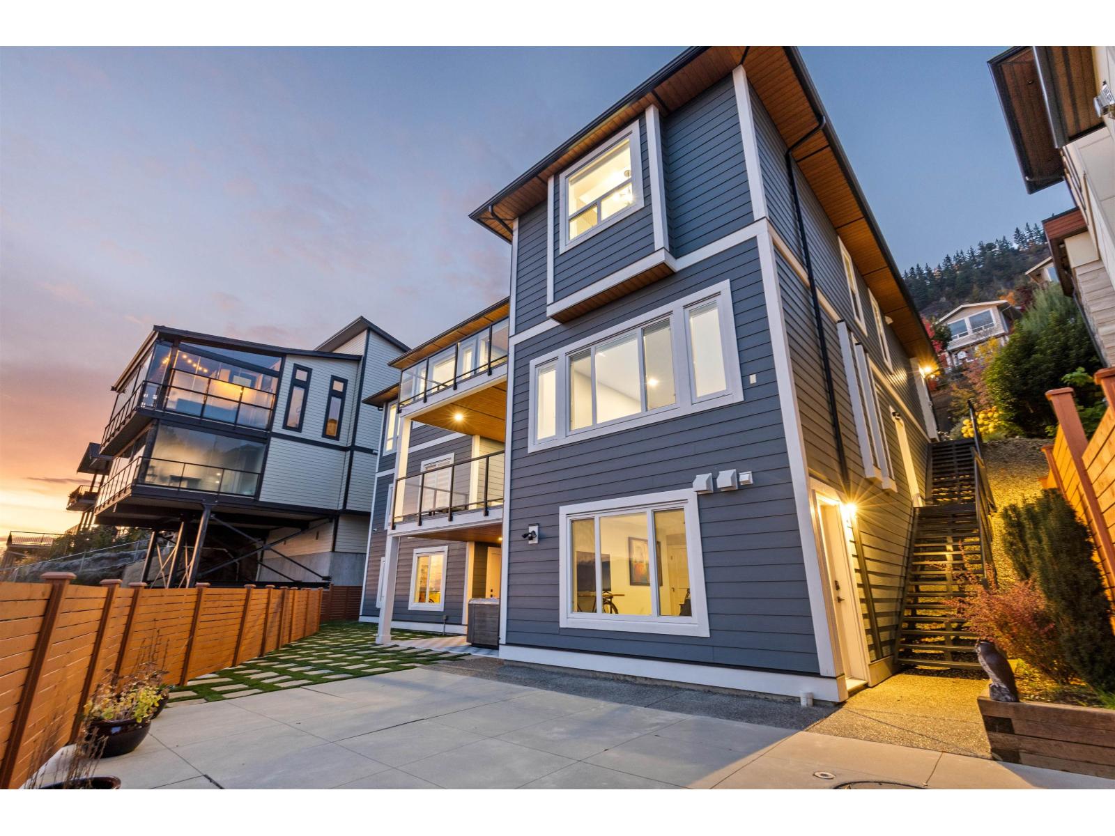 36460 Epworth Court, Abbotsford, British Columbia  V3G 0B2 - Photo 40 - R3063349