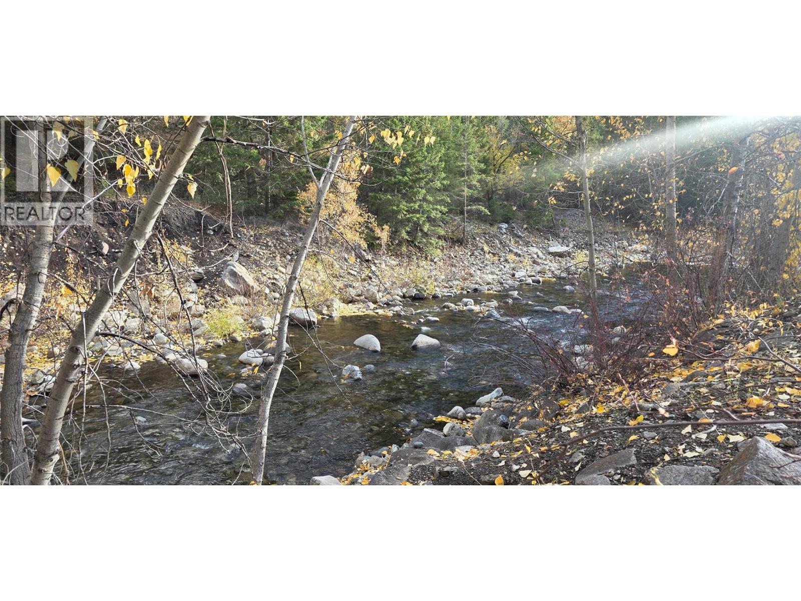 853 Cawston Avenue, Hedley, British Columbia  V0X 1K0 - Photo 6 - 10365102