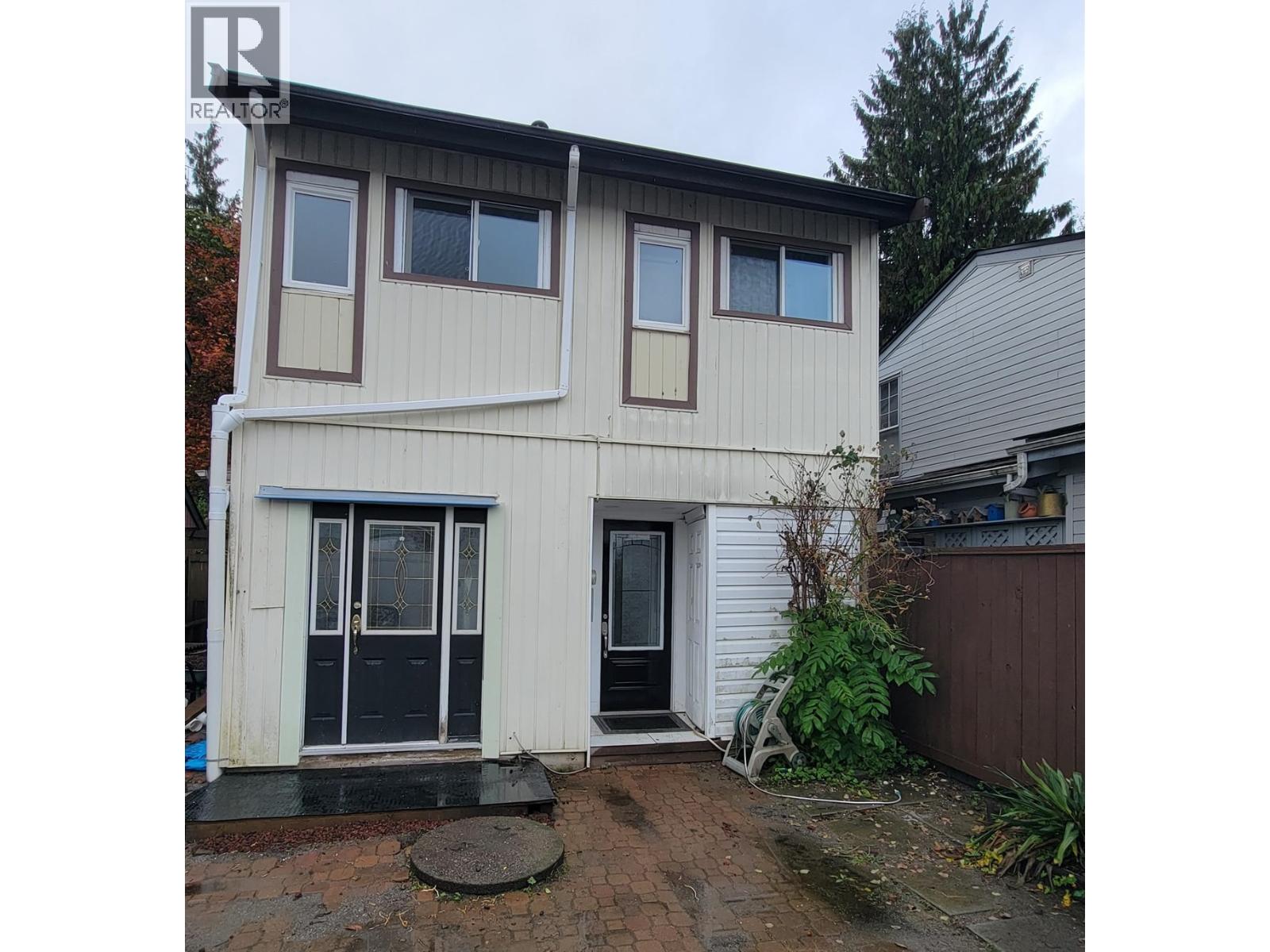 962 Cherrybrook Place, Coquitlam, British Columbia  V3C 4B7 - Photo 2 - R3065130