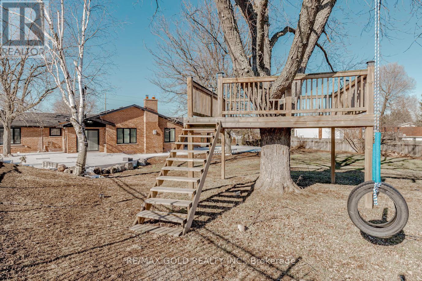 Upper Level - 11820 5 Side Road, Halton Hills, Ontario  L7G 4S6 - Photo 31 - W12475956