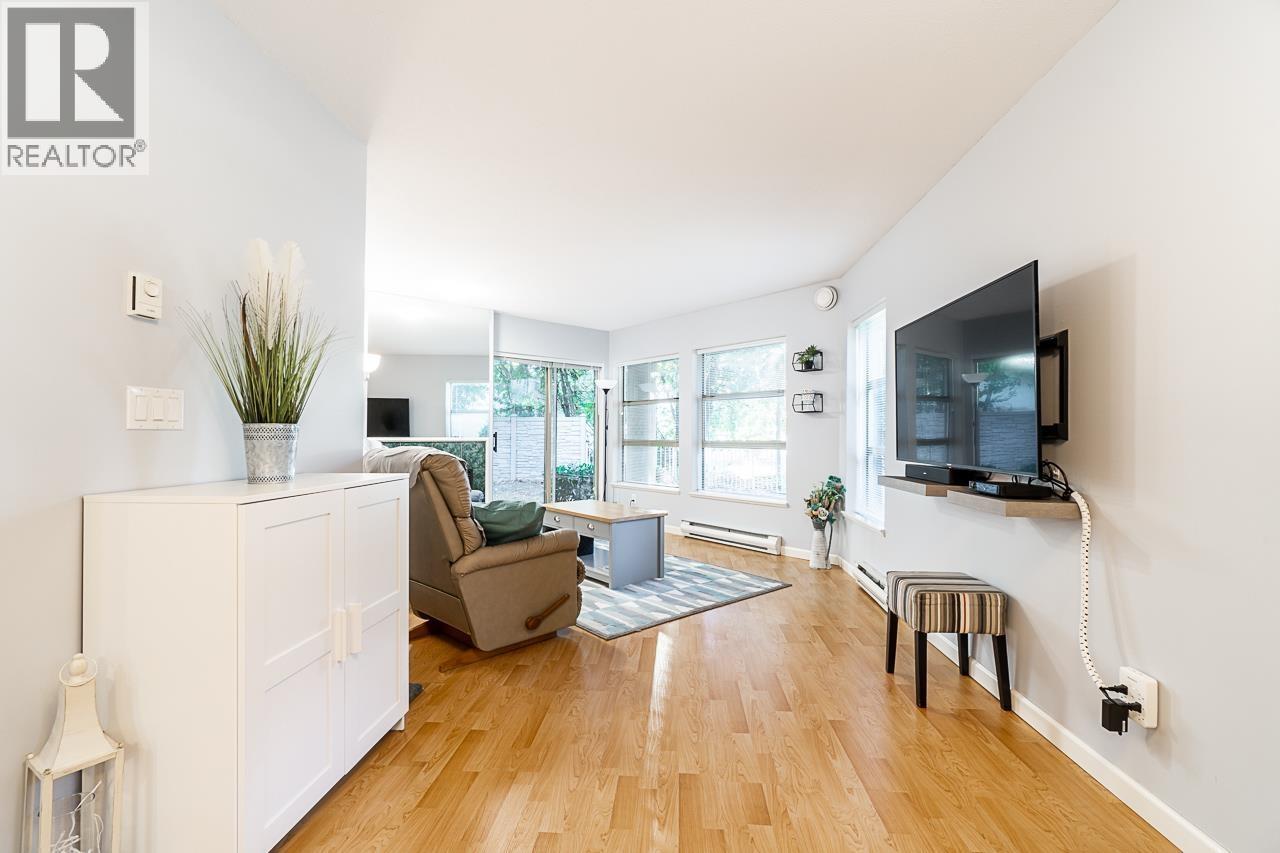 101 22277 122 Avenue, Maple Ridge, British Columbia  V2X 3X8 - Photo 1 - R3064773