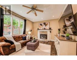 295 WILTSHIRE PLACE, Waterloo, Ontario