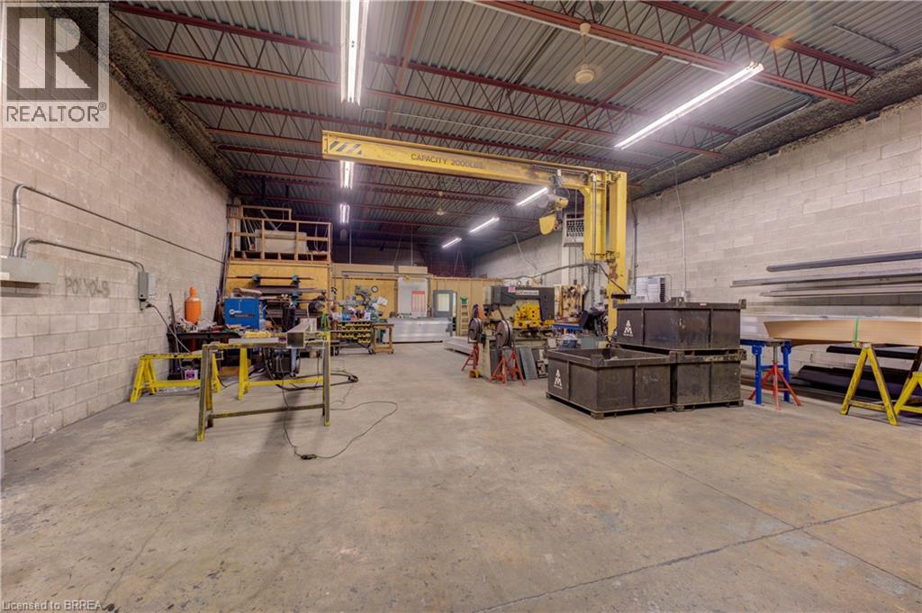 84 Copernicus Boulevard Unit# 2, Brantford, Ontario N3P 1K5 - Photo 14 - 40784892