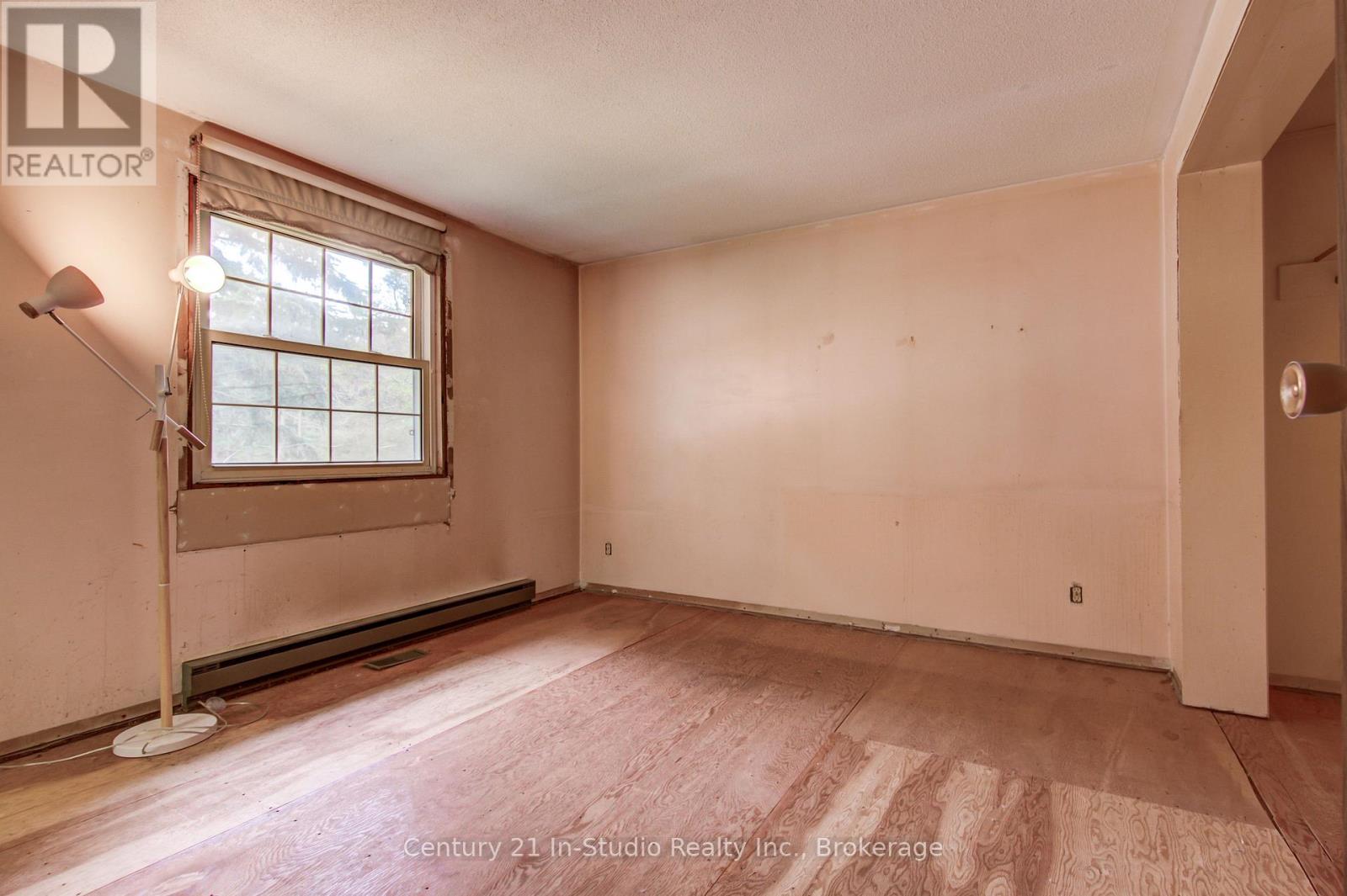 1116 Milne Drive, Kincardine, Ontario  N2Z 1X4 - Photo 22 - X12313700