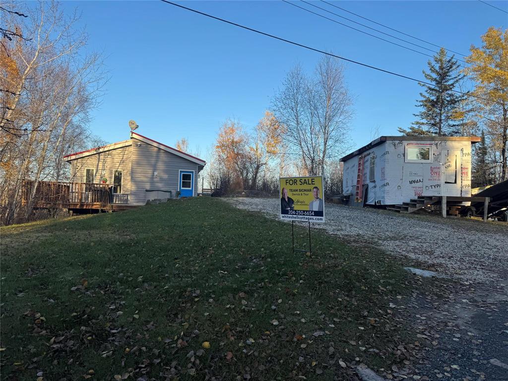 1 Penniac Bay Road, West Hawk Lake, Manitoba  R0E 0N0 - Photo 0 - 202528006