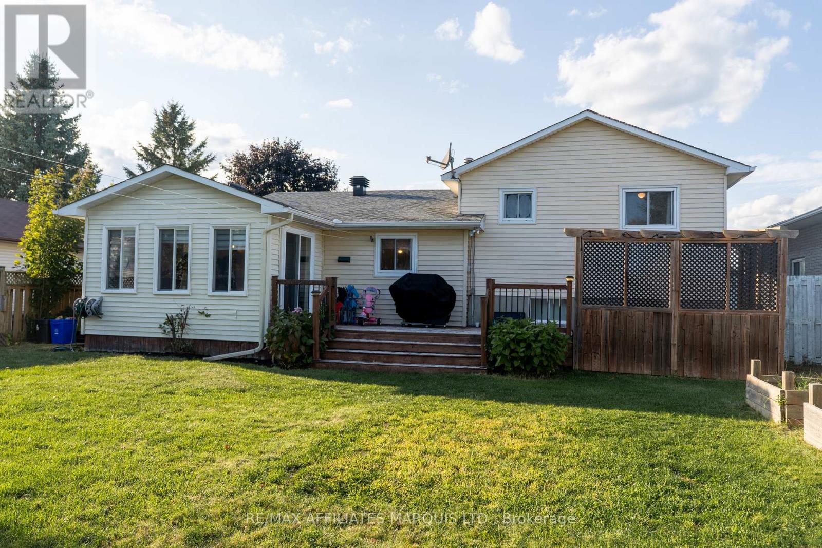 1619 First Street E, Cornwall, Ontario K6H 7A5 - Photo 30 - X12514108