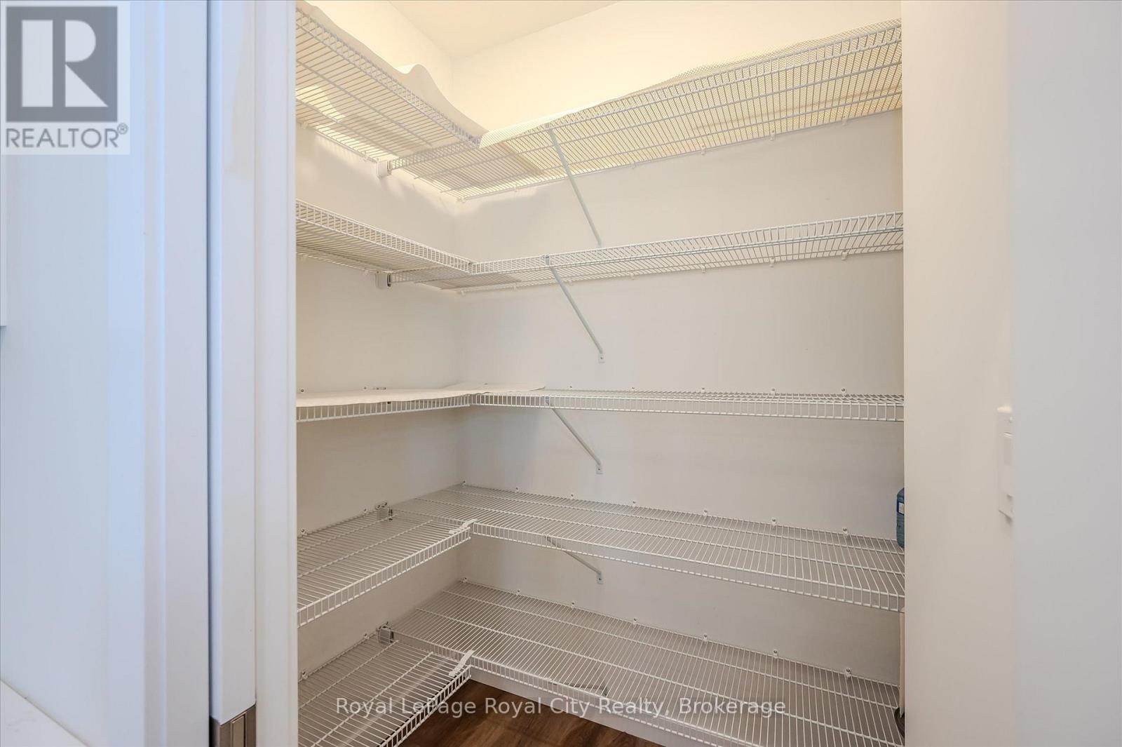 49 Ryder Avenue, Guelph (Kortright West), Ontario  N1G 0H1 - Photo 12 - X12514150