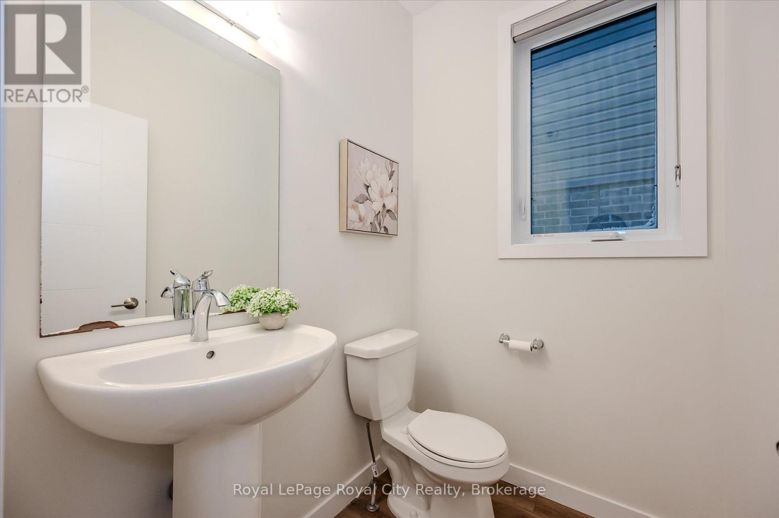 49 Ryder Avenue, Guelph (Kortright West), Ontario  N1G 0H1 - Photo 18 - X12514150