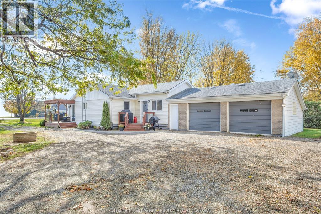 MLS# 25027845: 19656 FOUR ROD ROAD, Dealtown, Canada