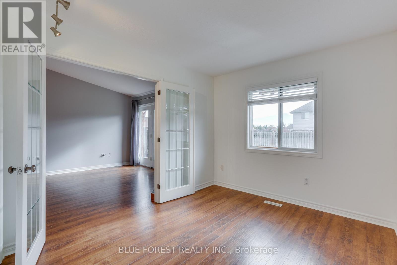 5 - 5 Foxhollow Drive, Thames Centre, Ontario  N0L 1G3 - Photo 15 - X12514096