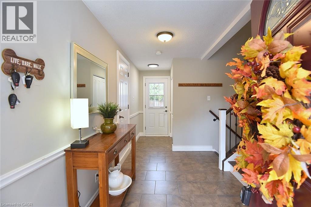 4037 Flemish Drive, Burlington, Ontario  L7L 1Z7 - Photo 6 - 40781962