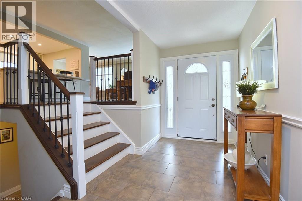 4037 Flemish Drive, Burlington, Ontario  L7L 1Z7 - Photo 7 - 40781962