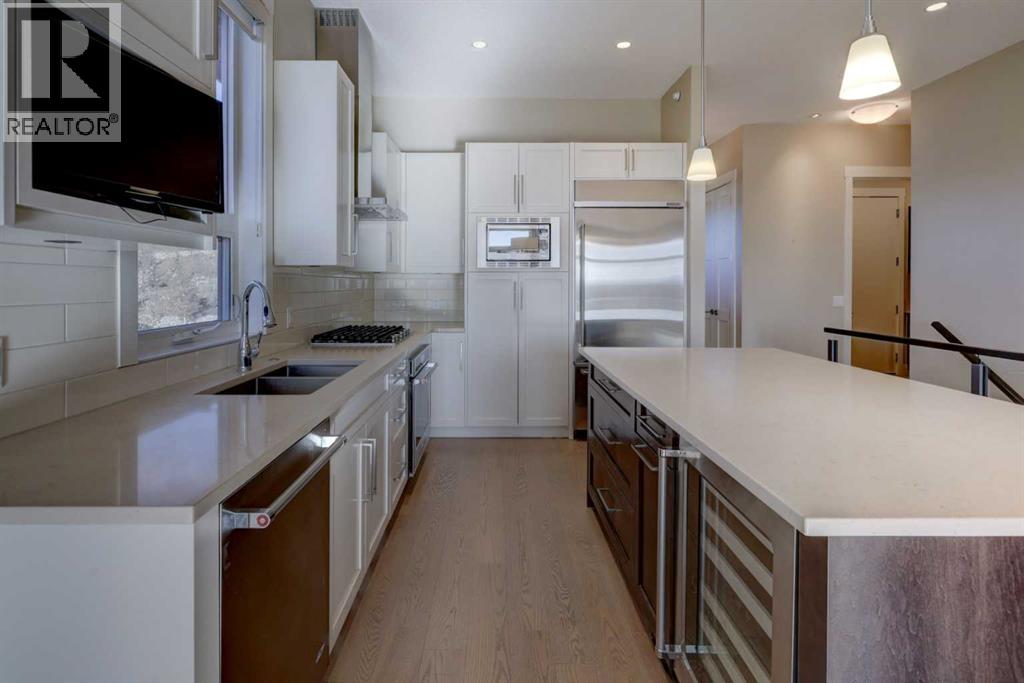 Property at 70 Watermark Villas image 4