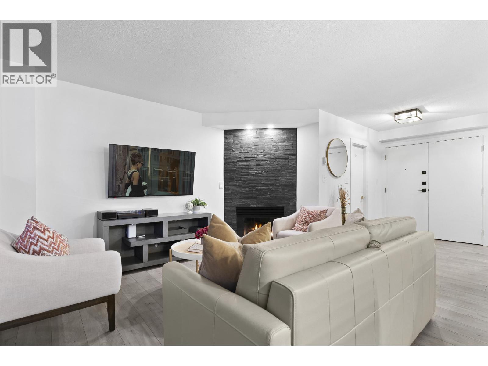 301 789 Jervis Street, Vancouver, British Columbia V6E 2B1 - Photo 20 - R3037353